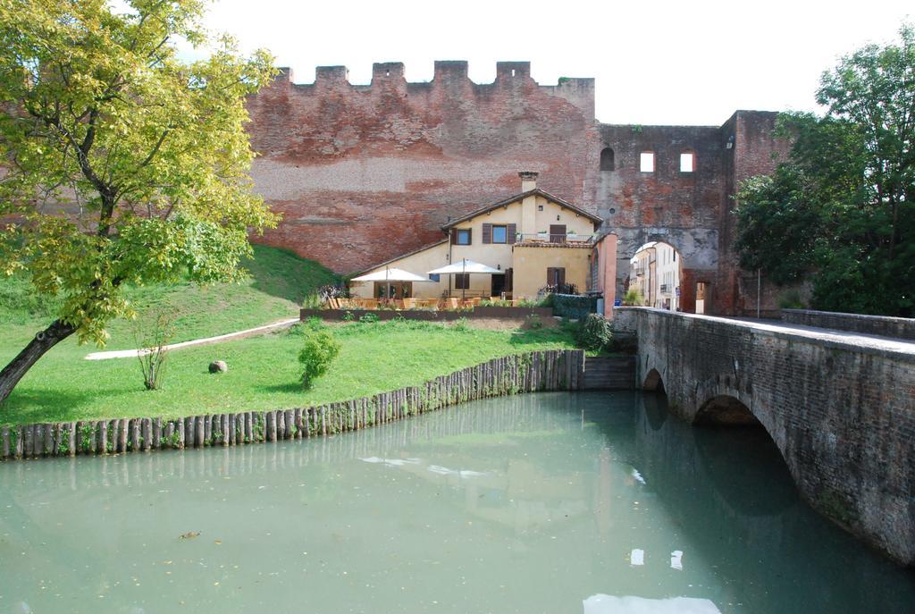Albergo Alla Speranza Castelfranco Veneto Rum bild